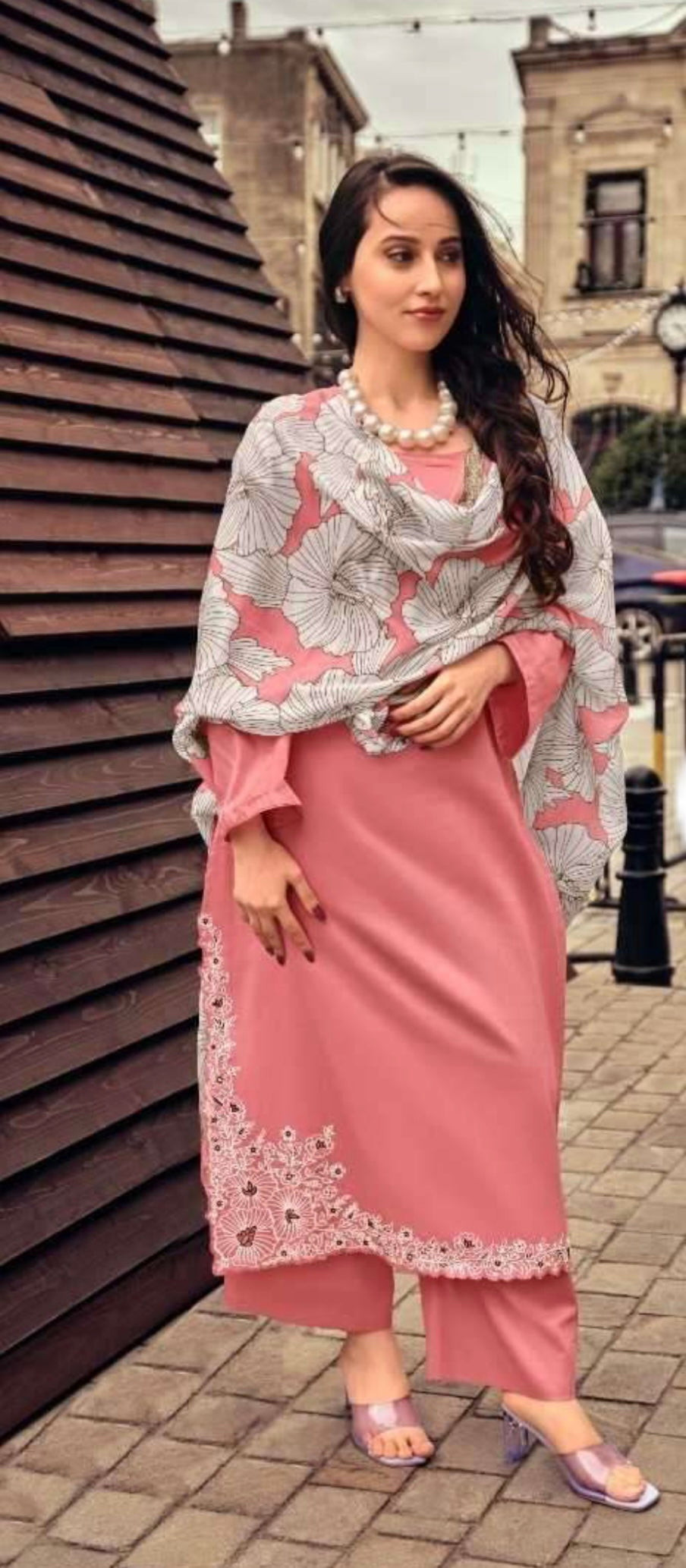 cream color dresses for women Floral Neck Line Sleeveless Flowy Dress S designer kaftan dresses designed for those moments DKNY LINEN Dress - SIZE:38/32