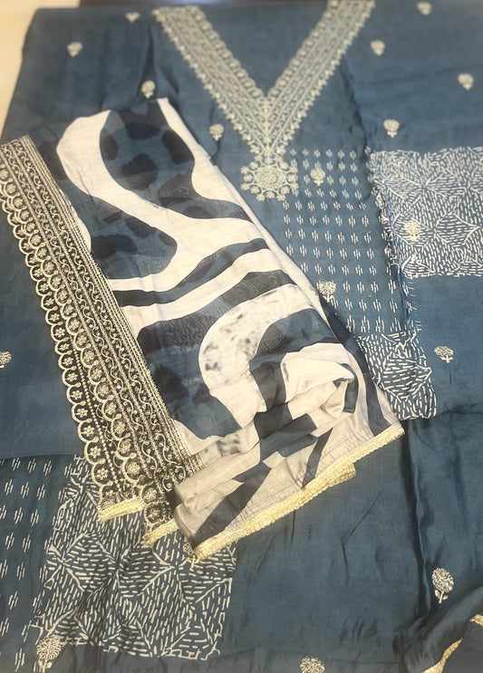 Muslin suit