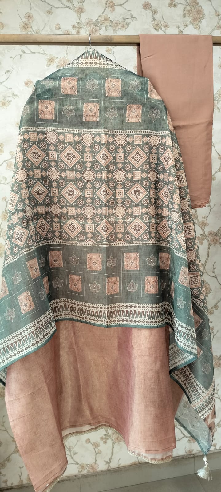 Chanderi suit