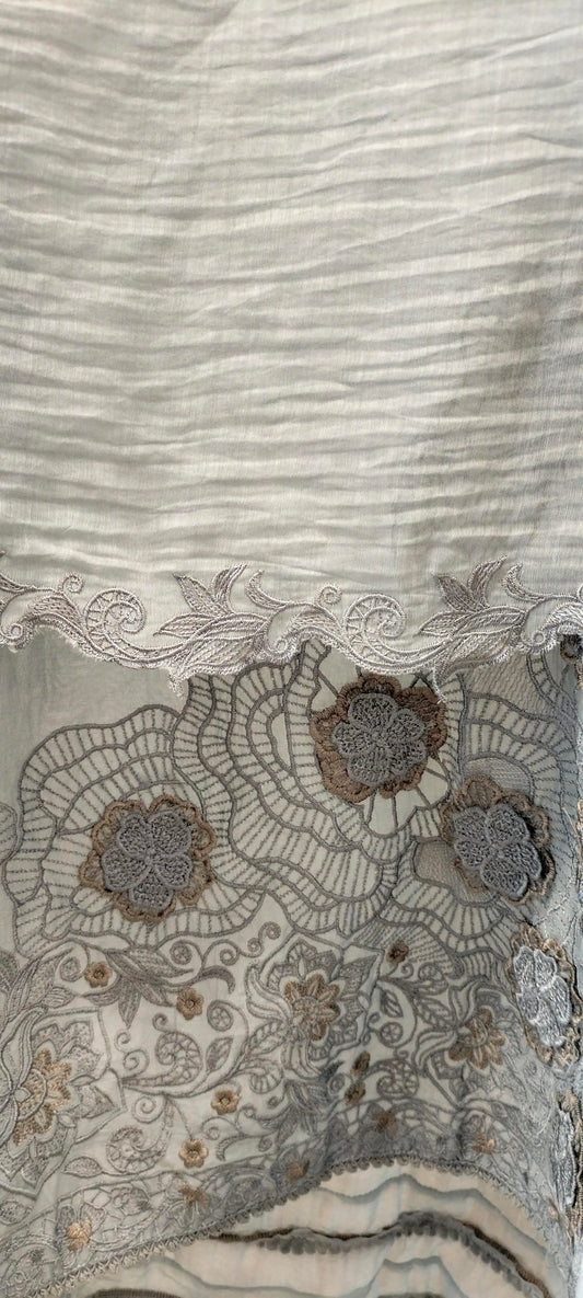 Mul Appliqué