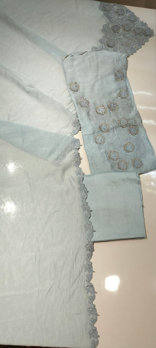 Mul Appliqué