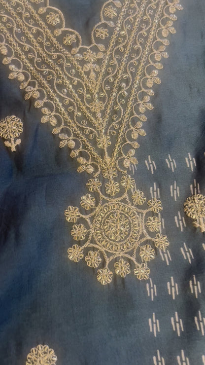 Muslin suit